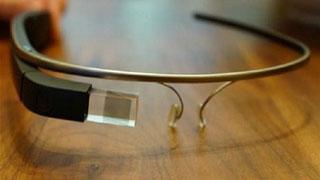 الأول من نوعه في السعودية والشرق الأوسط .. بنك سعودي يطلق تطبيقه على نظارات غوغل